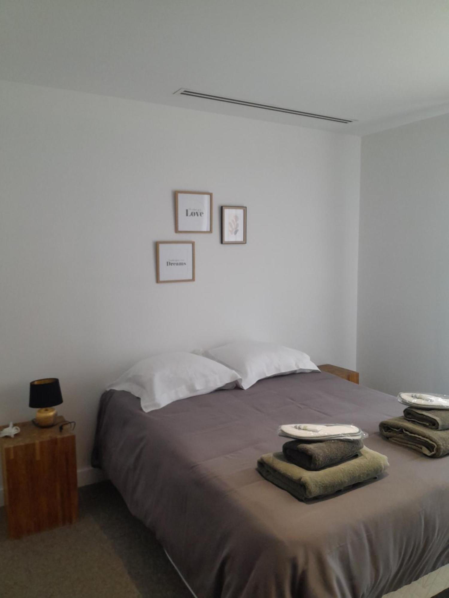 Domaine Rampale Bed & Breakfast Fuveau Eksteriør bilde